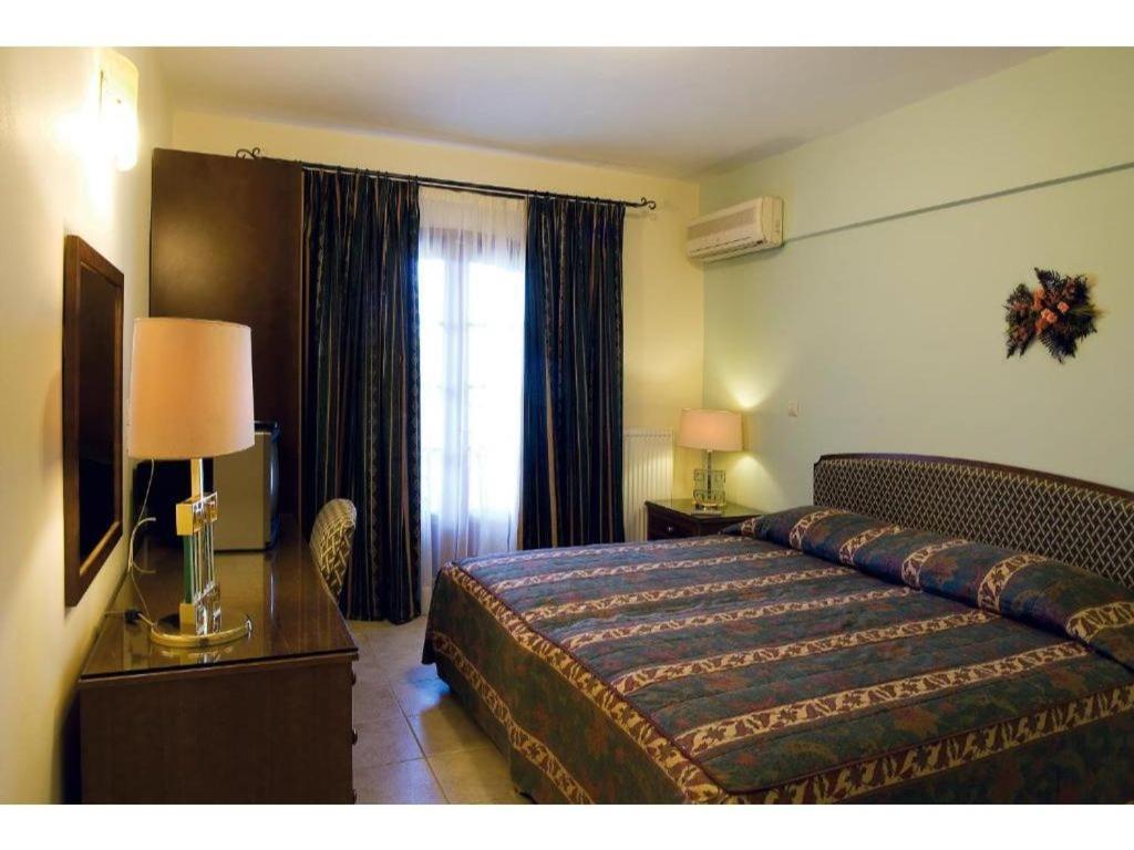 Corfu Club Standard Apartment 1 Danilia Екстер'єр фото