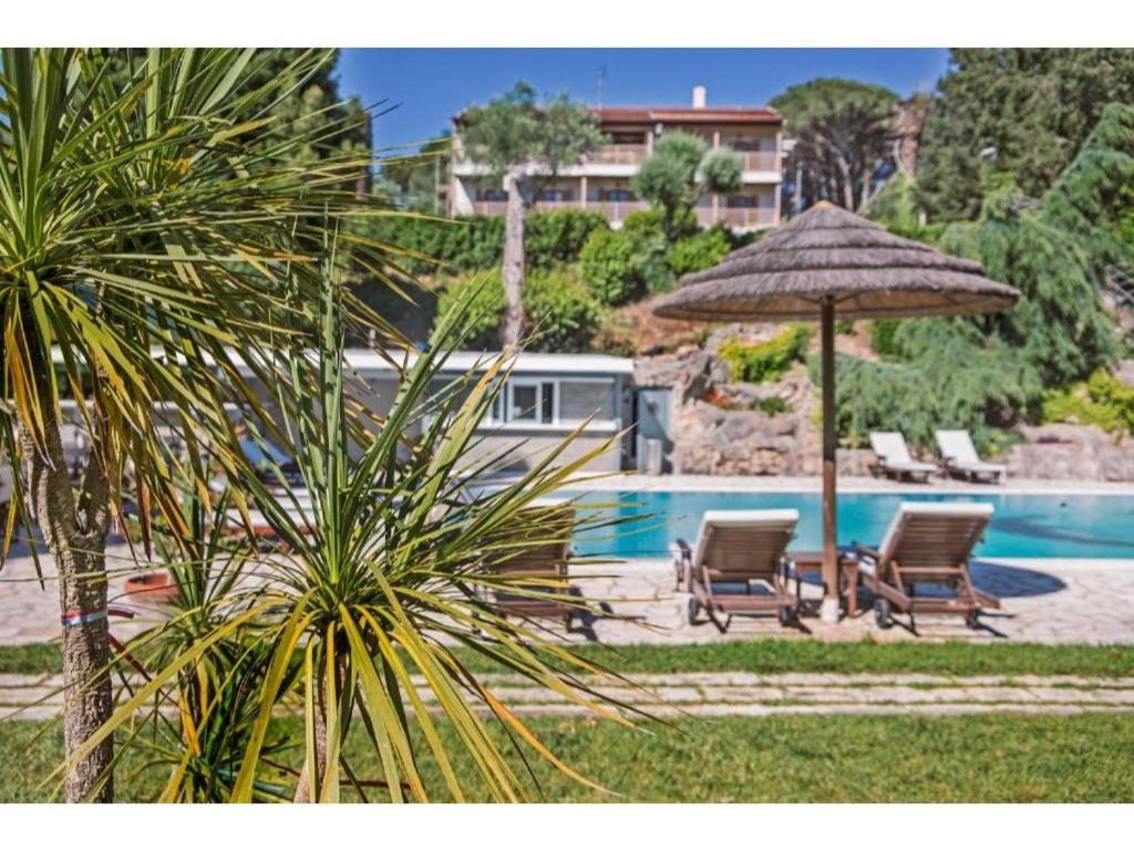 Corfu Club Standard Apartment 1 Danilia Екстер'єр фото